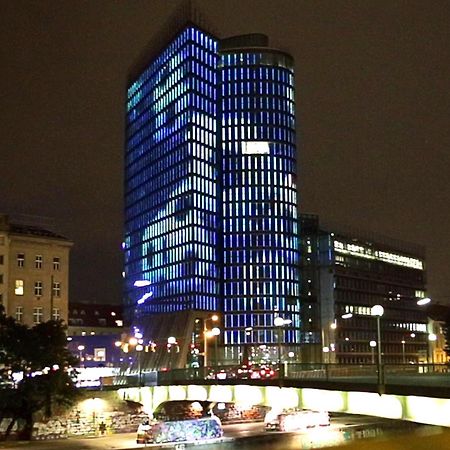 Family Deluxe A Stone Throw From The City Centre And Danube Wenen Buitenkant foto