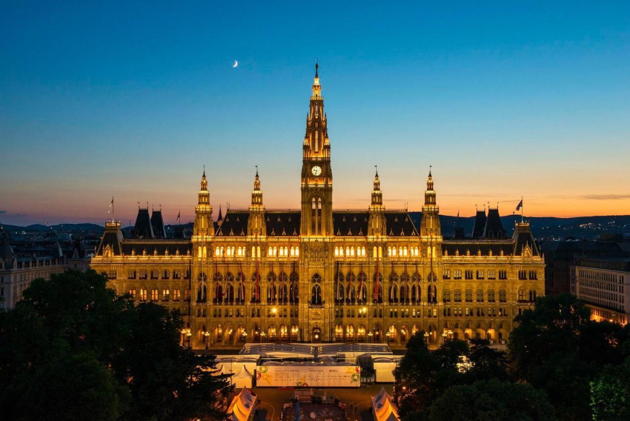 Family Deluxe A Stone Throw From The City Centre And Danube Wenen Buitenkant foto